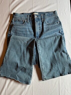 Madewell Wide-Leg Flare Jeans in Blue Denim